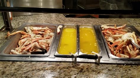hollywood casino crab leg buffet